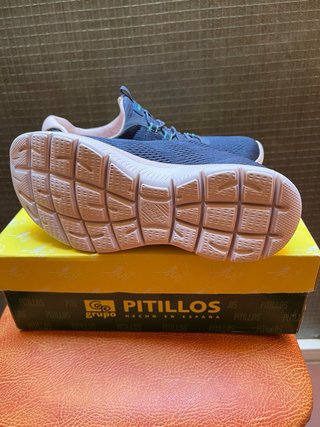 Zapatillas Skechers Mujer Talla 35 *Nuevas