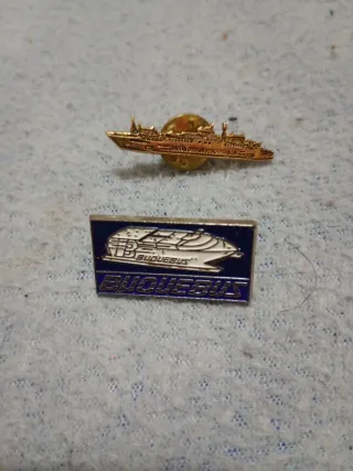 Lote 11 Pins Colección Variada