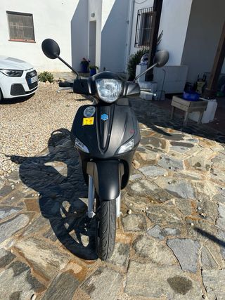 Piaggio Liberty Sport 49cc Negra
