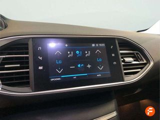 Peugeot 308 5p Allure BlueHDI 130 S&S