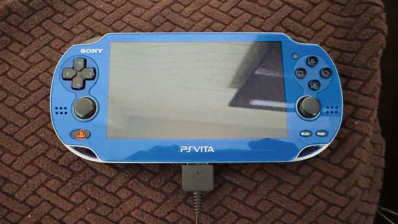 PS Vita 1000 OLED Azul + Batería Nueva + Enso afbeelding 4