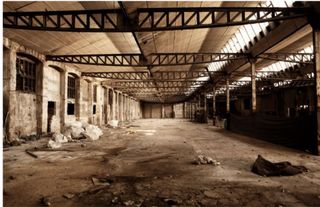 Vaciamos naves locales campas