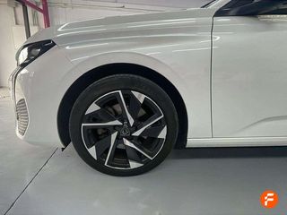 Peugeot 308 5P Allure Pack BlueHDi 130 S&S EAT8