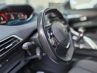 Peugeot 3008 2023