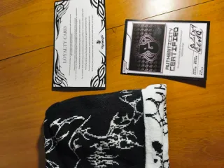 Gorro Reversible Elixir Blanco y Negro