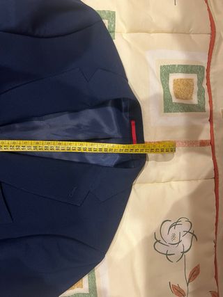 Traje de chaqueta azul marino