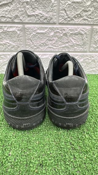 Scarpe John Richmond nere