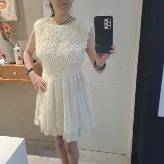 Vestido blanco con flores talla S