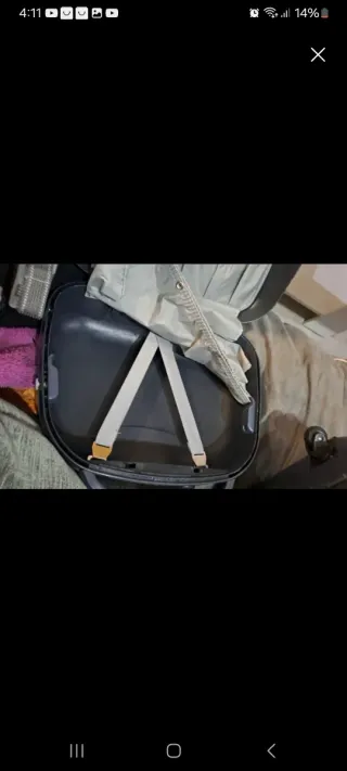 Bolso maleta con combinación nuevo