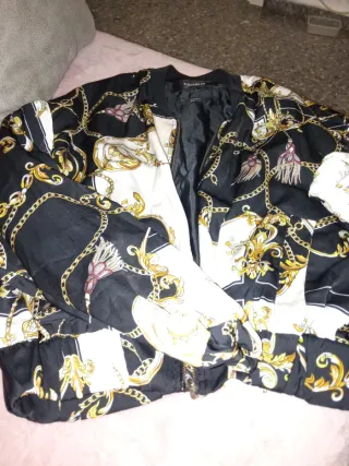 Chaqueta Bomber Pull&Bear Estampada