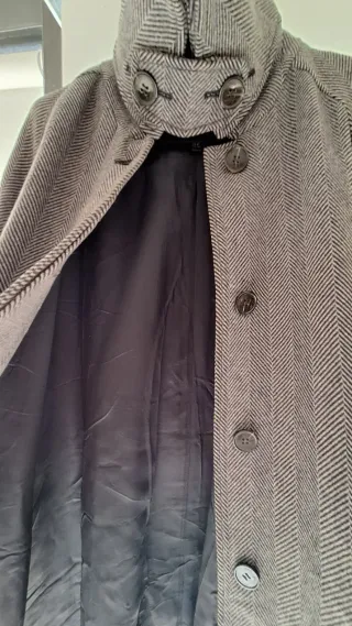 Abrigo AllSaints gris talla 38