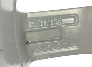 Volkswagen 6c0601025 llanta polo v 6r1 6c1 2376403