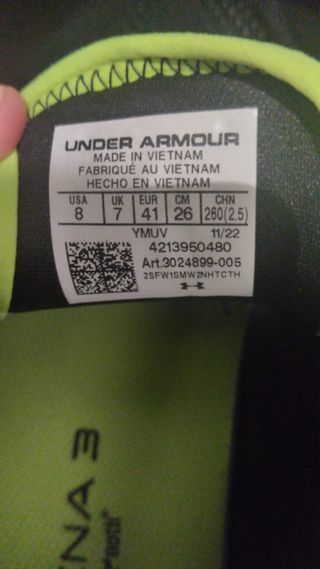 Under Armour Machina3 Deportivas Negras fosforesce