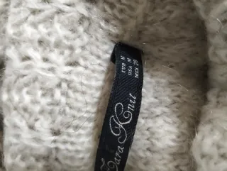 Jersey Zara cuello alto beige