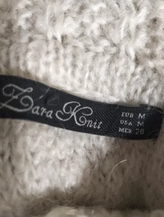 Jersey Zara cuello alto beige