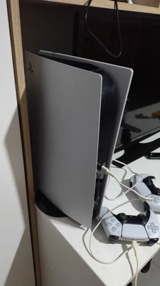 PlayStation 5 1TB Blanca