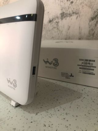 Modem Zyxel W3 Windtre