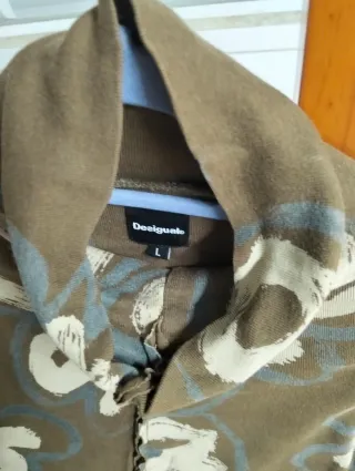 Jersey Desigual Negro y Rojo