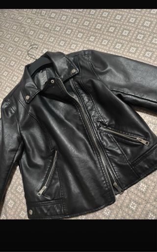 Giubbino in pelle nero