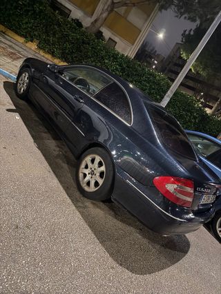 Mercedes-Benz  CLK 320 2002