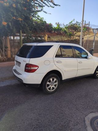 Mercedes-Benz ml 2007