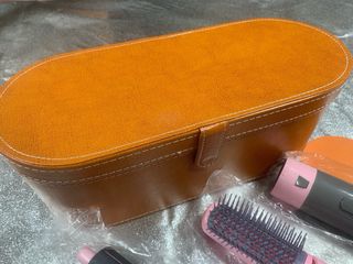 Asciugacapelli 5 in 1 con accessori