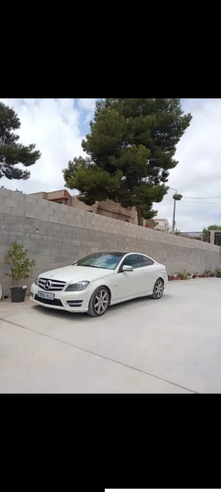 Mercedes-Benz Clase C 2012