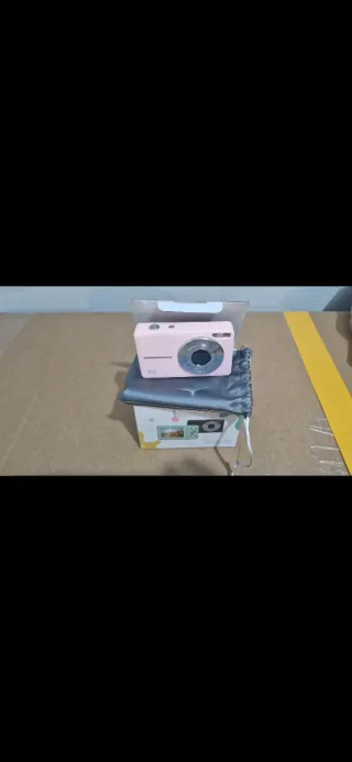 Cámara Digital Rosa + Accesorios