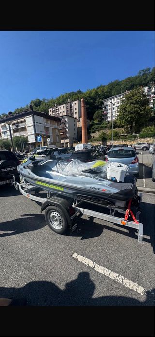 Moto de Agua Sea-Doo RXT 325 RS 2025