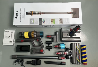 Dyson    V15S    Aspiradora