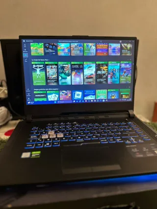 Portátil ASUS ROG Strix Negro/Rojo