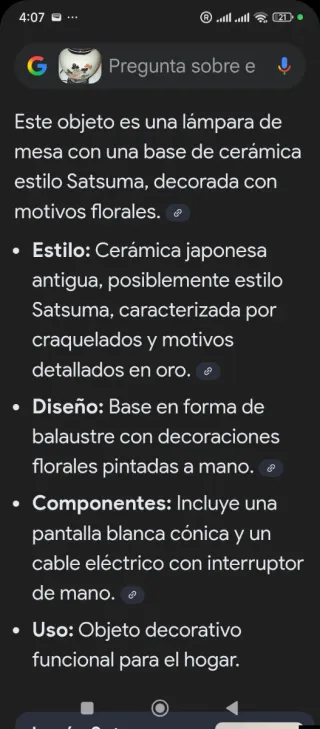 Lámpara de mesa cerámica floral