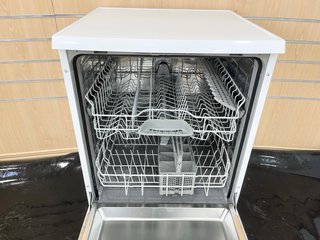 LAVAVAJILLAS BOSCH 2 BANDEJAS A+++. COMO NUEVO