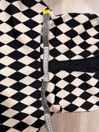 Top sin mangas estampado rombos M