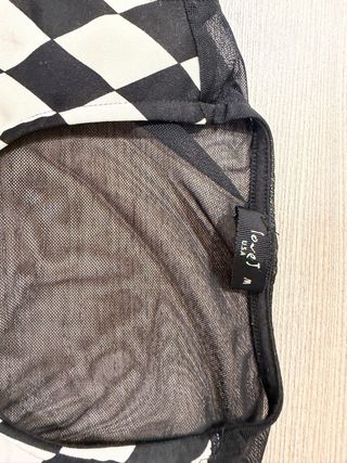 Top sin mangas estampado rombos M