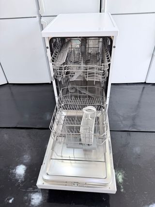 LAVAVAJILLAS 45CM SAUBER A+++. COMO NUEVO