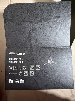 Maneta Freno Disco Shimano XT M8100 Derecha