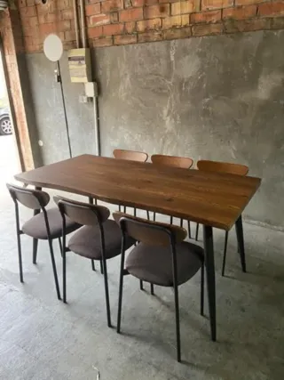 Mesa de comedor y 6 sillas