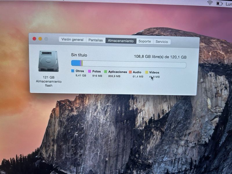 MacBook Pro Retina 13” 2015 i5 8GB SSD afbeelding 3