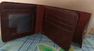 Cartera billetera Wobu Marrón Moderna nueva