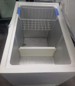 Congelador Arcon Whirlpool grande por 180€!