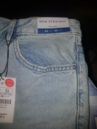 Pantalón vaquero recto azul