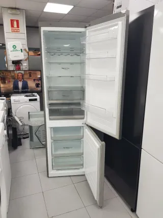 Nevera LG plateada Combi 2,cm Nofrost