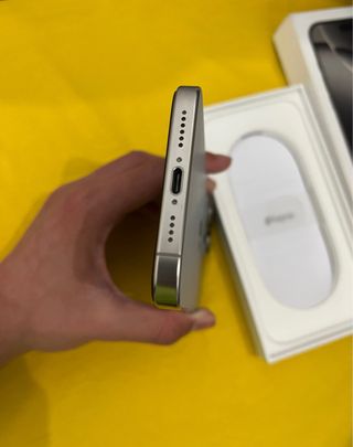 iPhone 16 Pro Max 512GB Titanio Gris Impecable