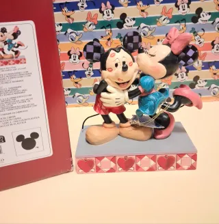 Figura Mickey y Minnie Jim Shore Beso