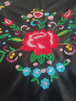 Lote 2 Picos Bordados color MAQUILLAJE Y NEGRO