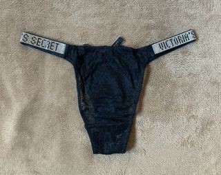 Conjunto Victoria's Secret negro encaje