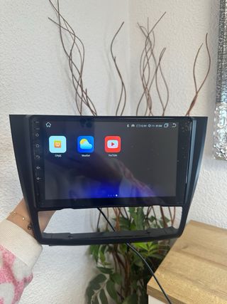 Pantalla de coche para BMW Serie 1 E88 E82 E81 E87