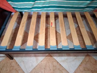 Cama Flex con somier de madera y metal