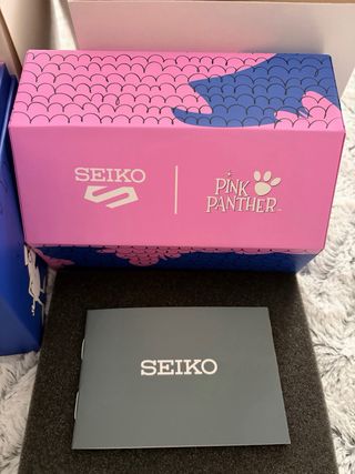 Seiko 5 Pink Panther Edición Limitada